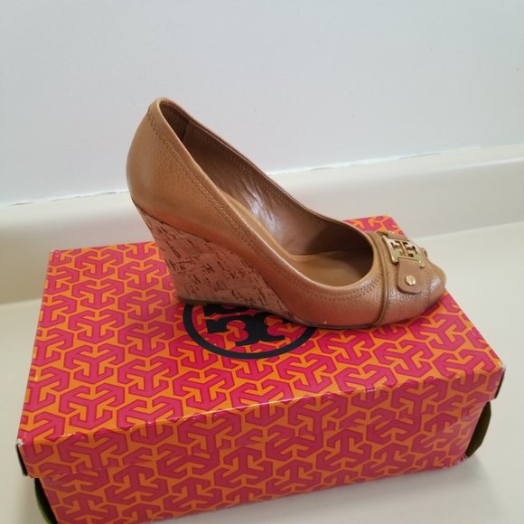 Tory Burch Carnell Royal Tan Leather Peep Toe Cork Wedge - Picture 1 of 8